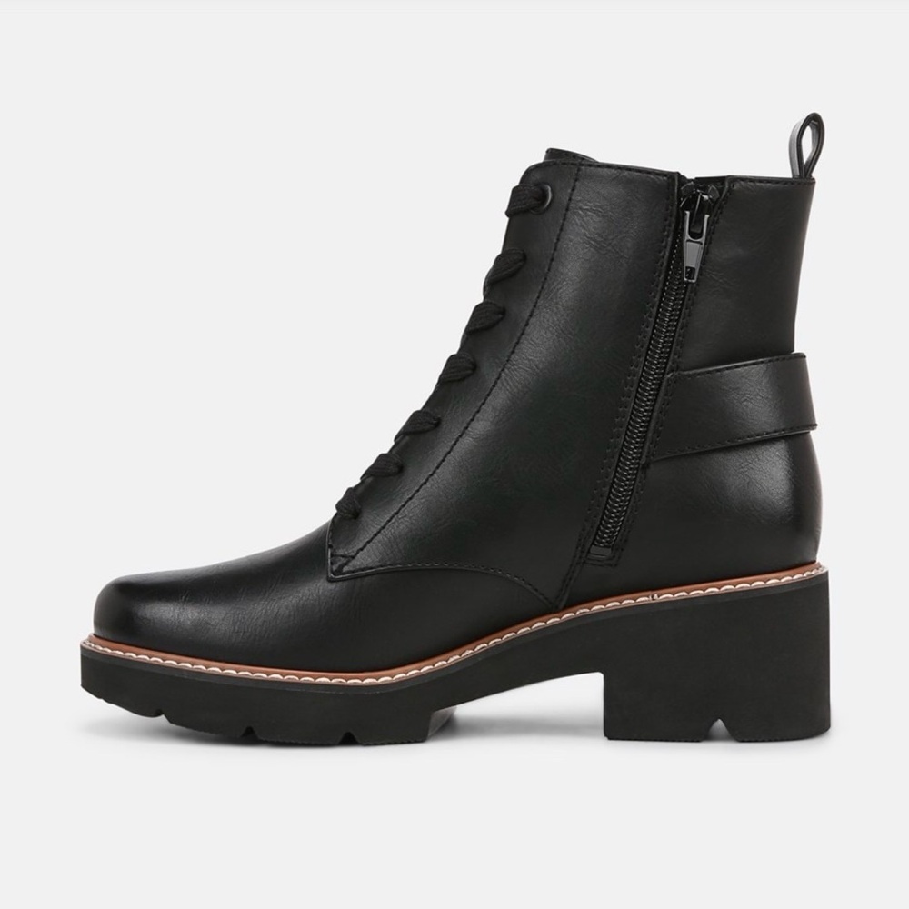 Naturalizer Cabaret Ankle Black Lace Up Boots - Picture 3 of 7